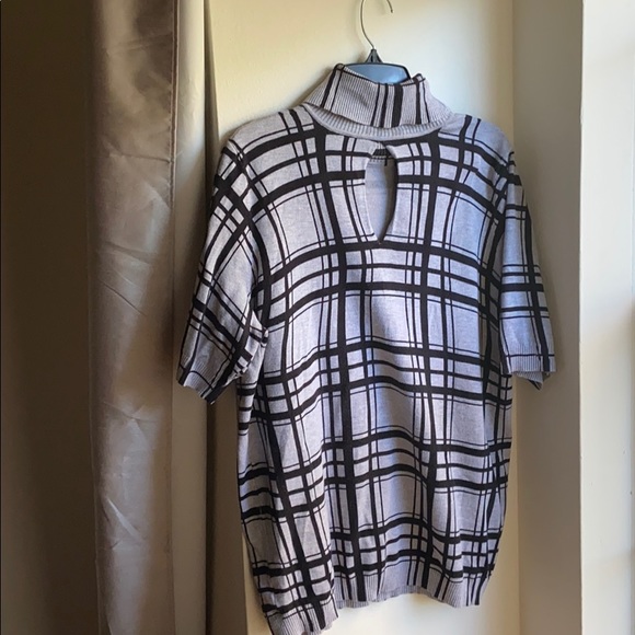 black/gray Short sleeve Knit blouse - Picture 2 of 2